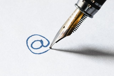 Kontakt - Designklassikermöbel